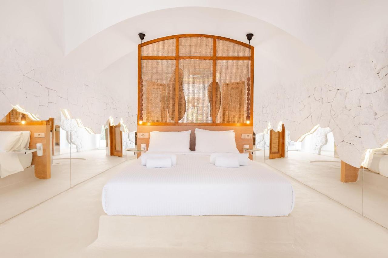 Faos Exclusive Suites Орнос Екстер'єр фото